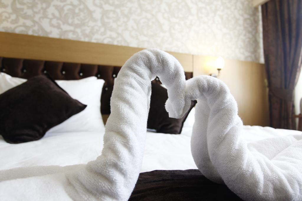 Soylu Hotel โบลู ภายนอก รูปภาพ