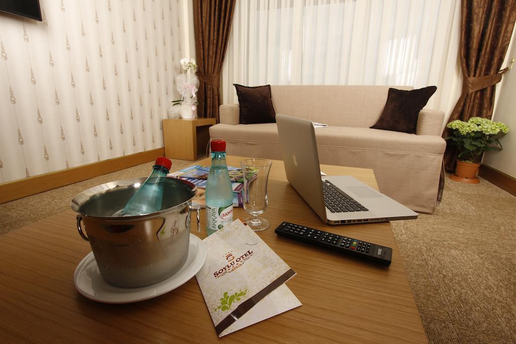 Soylu Hotel โบลู ภายนอก รูปภาพ