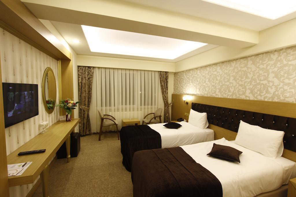 Soylu Hotel โบลู ภายนอก รูปภาพ