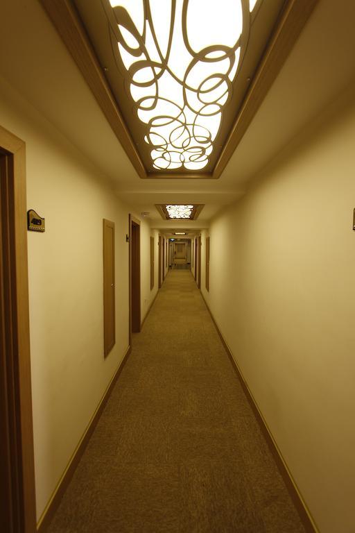 Soylu Hotel โบลู ภายนอก รูปภาพ